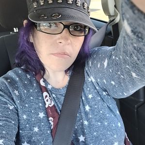 Meet your Posher, Robyn